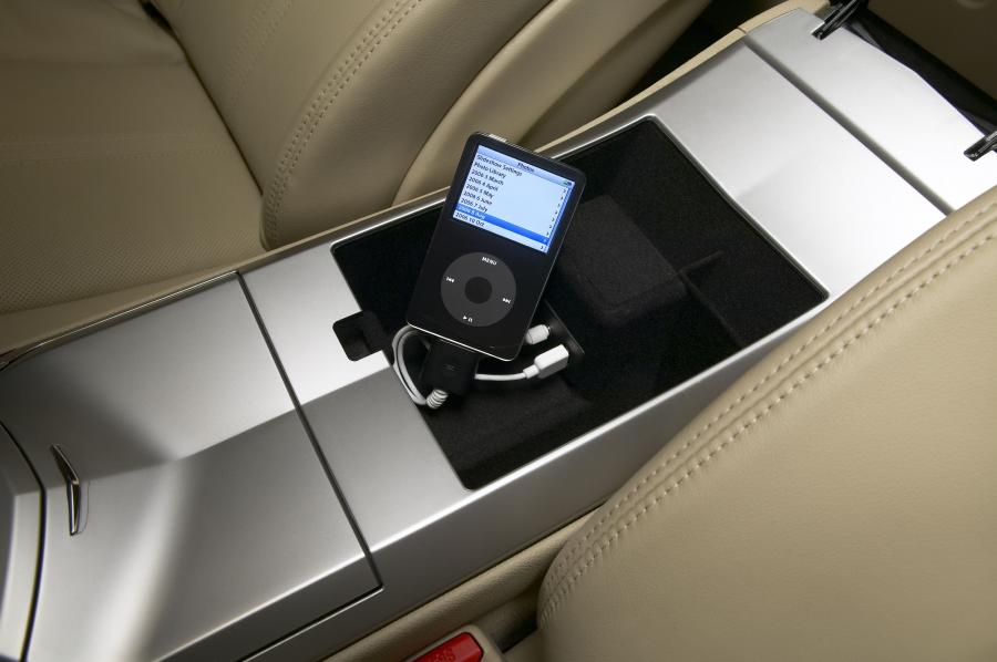  Cadillac CTS 2008 года  (фото 133 из 293)